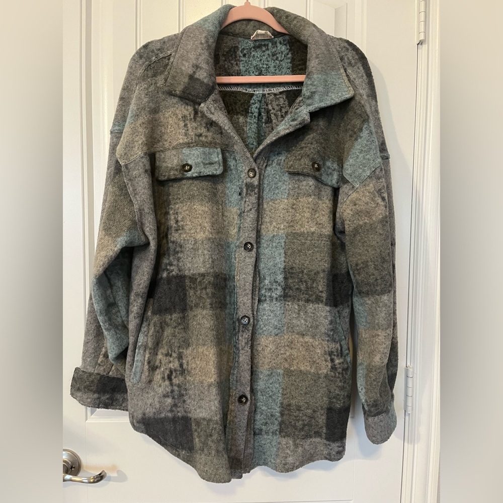 Last Chance! BiBi Plaid Teddy Jacket in Gray and Tan